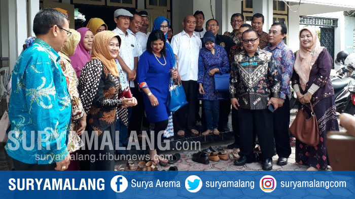 muhadjir-effendy-bertemu-kepala-dindik-kota-malang-dan-kepala-dinas-kebudayaan-dan-pariwisata_20180627_141511.jpg