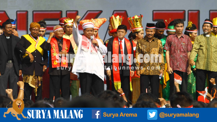 nusantara-bersatu-di-lapangan-rampal-kota-malang_20161130_151041.jpg