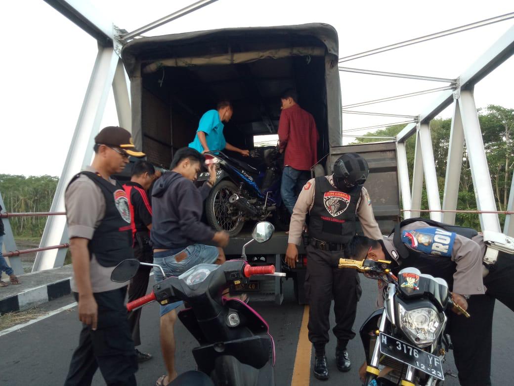 Tim Cobra Polres Lumajang Sisir Jalur Lintas Selatan Dapati 16 Motor Tanpa Surat