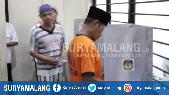 para-tahanan-polres-malang-diberikan-kesempatan-menyalurkan-hak-pilihnya-dalam-pilgub-jatim_20180627_160457.jpg