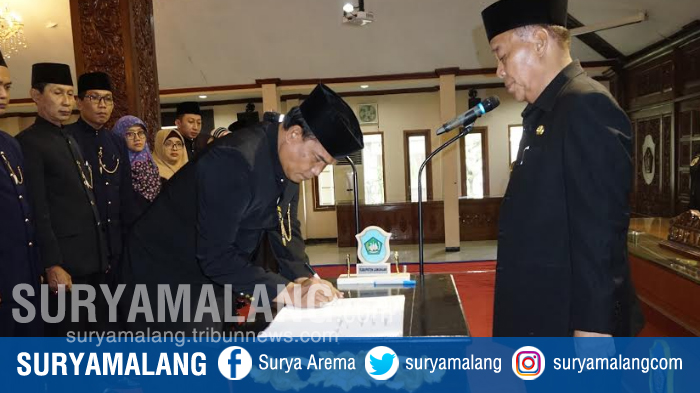 pelantikan-pejabat-pemkab-lamongan.jpg