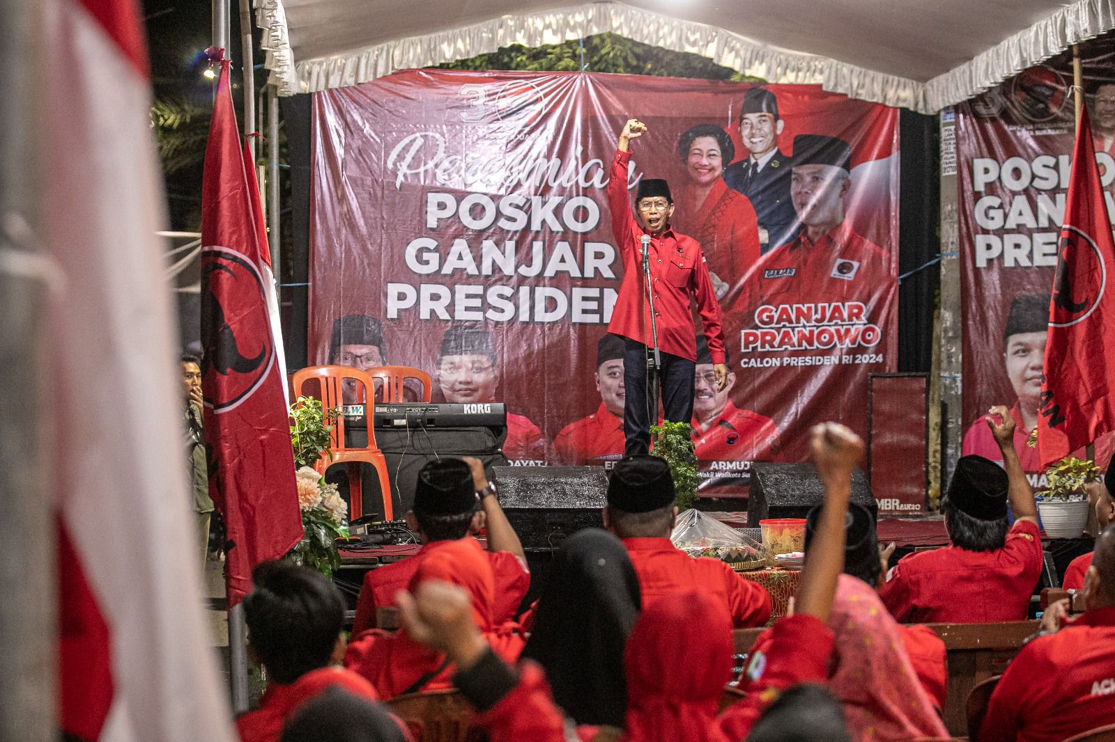 peluncuran-posko-itu-sebagai-upaya-memperluas-dukungan-bagi-calon-presiden-202.jpg