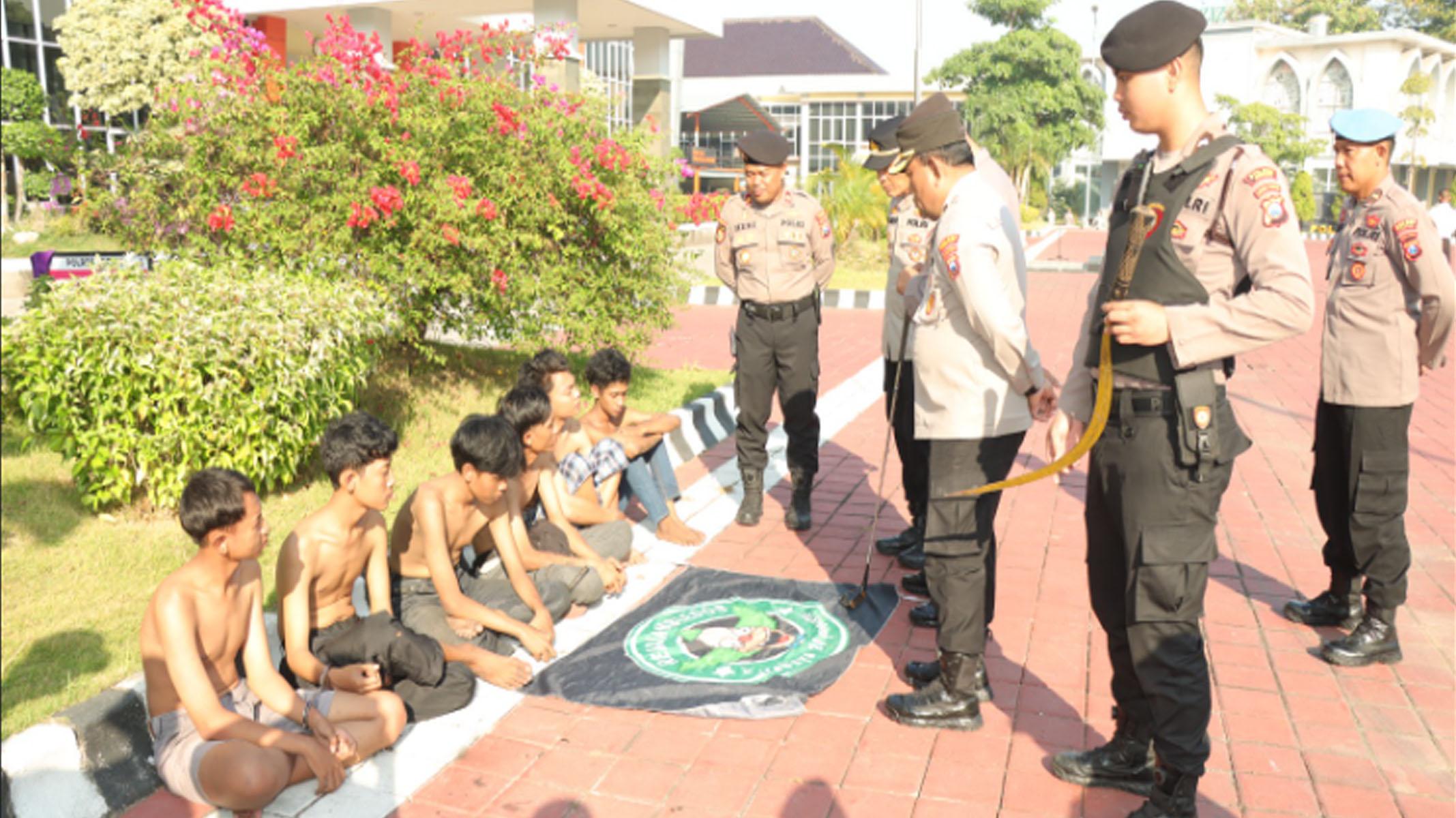 Gerombolan Pengecut Sempat Culik dan Aniaya Pemuda, 6 Orang Diringkus Polres Gresik