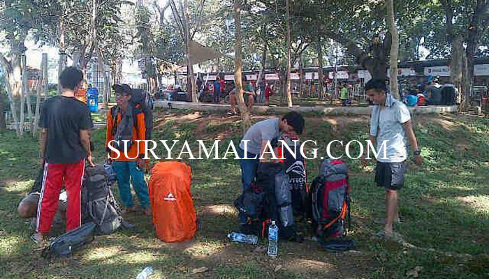 pendaki-semeru_20150813_190611.jpg