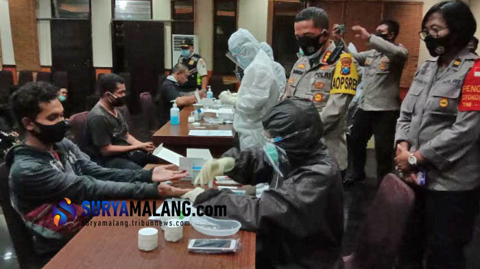 129 Pendemo Diamankan, Ada Pelajar SMA Ikut-Ikutan, Polresta Malang Kota Gelar Rapid Test