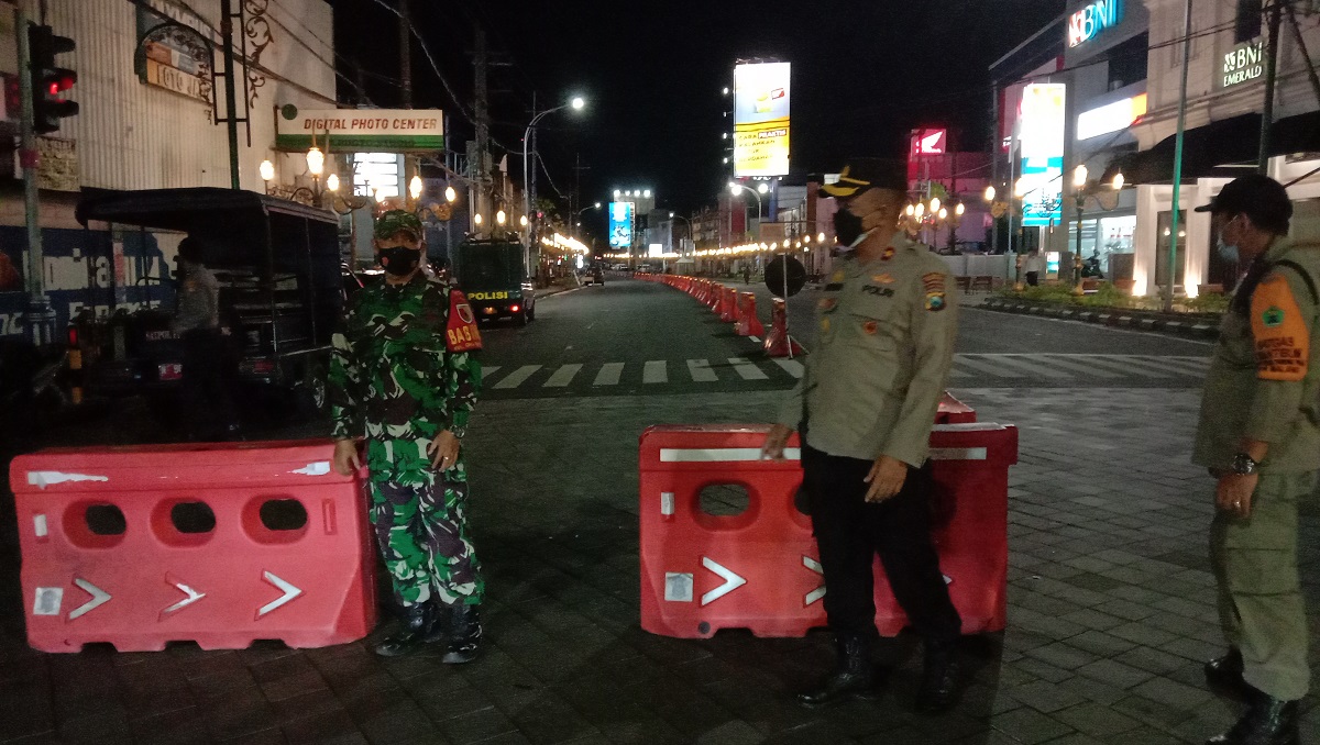 Polresta Malang Kota Lakukan Pengalihan Arus Lalin di Kawasan Kayutangan Heritage