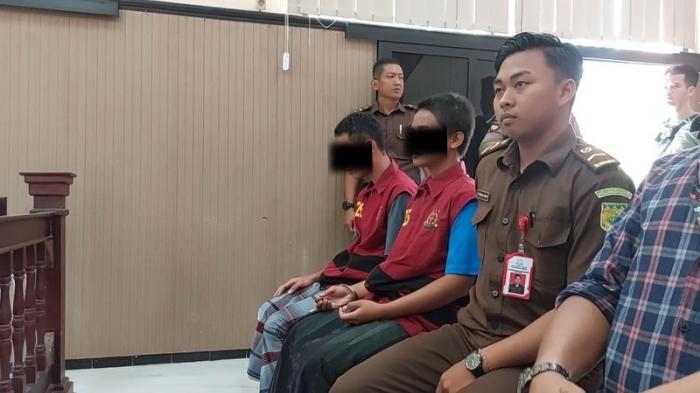 Tuntutan 15 Tahun Penjara untuk 2 Penganiaya Santri hingga Tewas di Pondok Mojo, Kediri