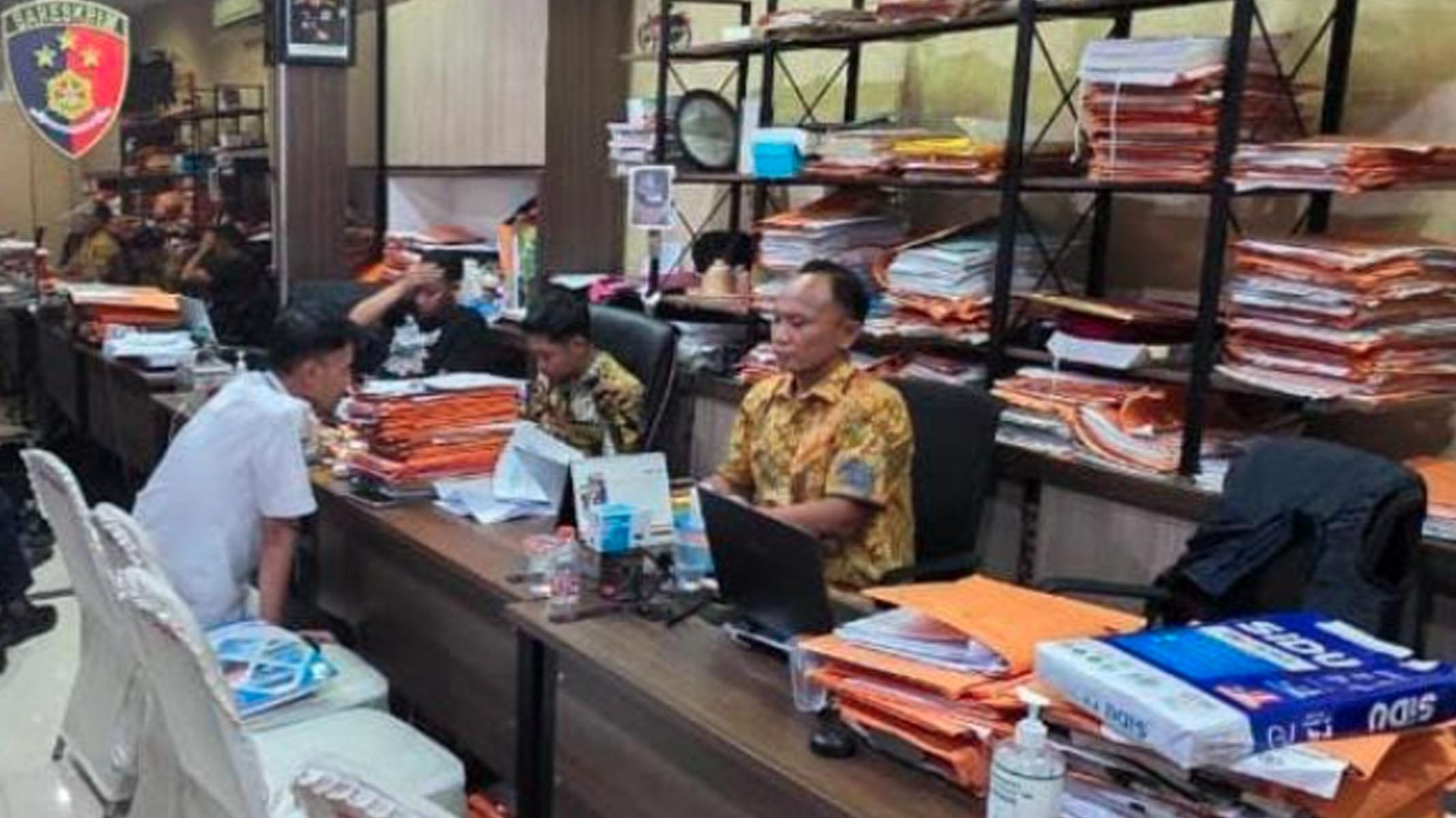 Proses Hukum Tabrakan KA Jenggala Vs Truk Trailer di Gresik , Kadishub Gresik Turut Diperiksa Polisi