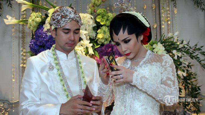 Nagita Slavina Menangis di Depan Raffi Ahmad dalam Video Kenangan Rayakan 4 Tahun Pernikahan