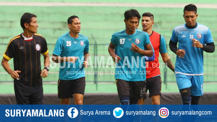 pino-alfarizi-arema_20170608_193111.jpg