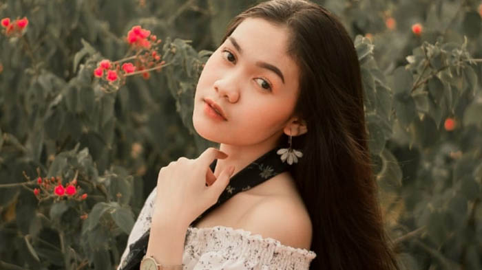 Potret Yolandini Putri, Ciptakan Karakter