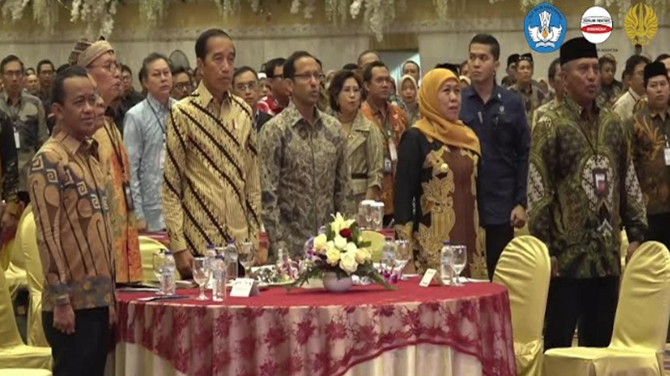 presiden-jokowi-forum-rektor-Unesa.jpg