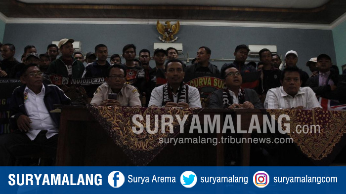presiden-ps-mojokerto-putra-psmp-firman-efendi-kuasa-hukum-muhammad-sholeh.jpg