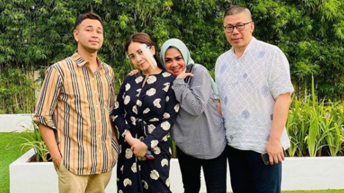 Keluhkan Biaya Renovasi Capai Rp 100 Miliar, Raffi dan Nagita Bujuk Rieta Amilia: Jual Aja Lah