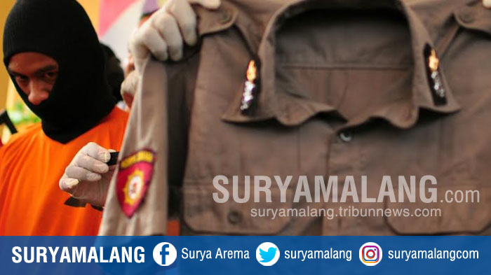 remaja-berinisial-mf-ditangkap-anggota-polres-mojokerto-karena-menjadi-polisi-gadungan_20180723_171438.jpg