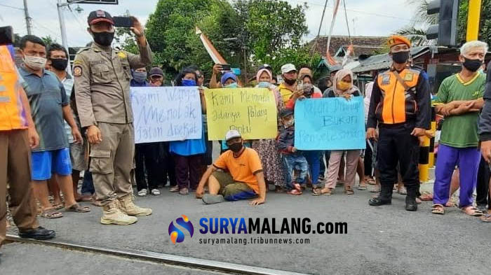 rencana-penutupan-perlintasan-ka-tanpa-palang-pintu.jpg