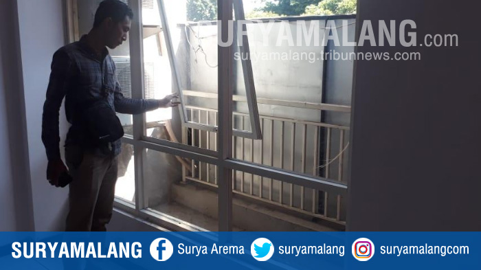 BREAKING NEWS – Maling Bobol 2 Ruko di Jalan Raya Pagerwojo, Sidoarjo, Pelaku Sempat BAB