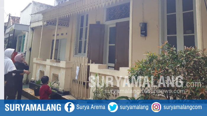 rumah-lawas-dibangun-tahun-1870-di-kampung-heritage-kayutangan-kota-malang_20180422_210224.jpg