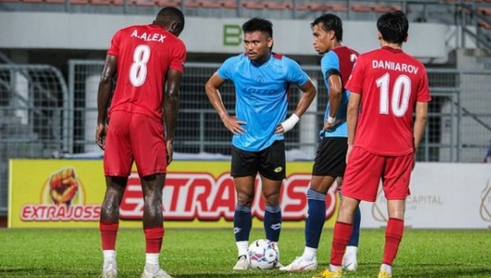 saddil-ramdani-tengah-saat-membela-sabah-fc.jpg