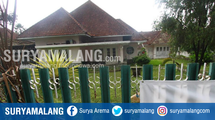 sebuah-rumah-yang-dijual-di-kawasan-cagar-budaya-jalan-ijen-kota-malang_20170806_150807.jpg