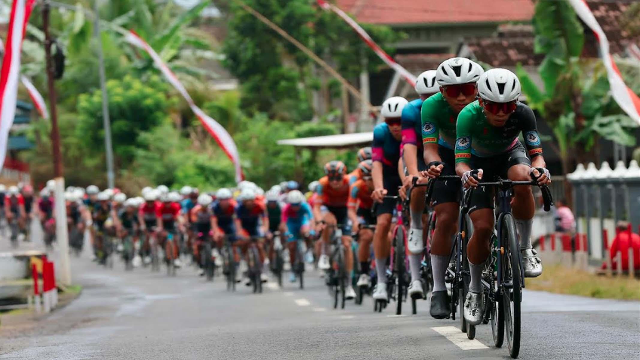sepeda-Tour-de-Banyuwangi-Ijen-2025.jpg