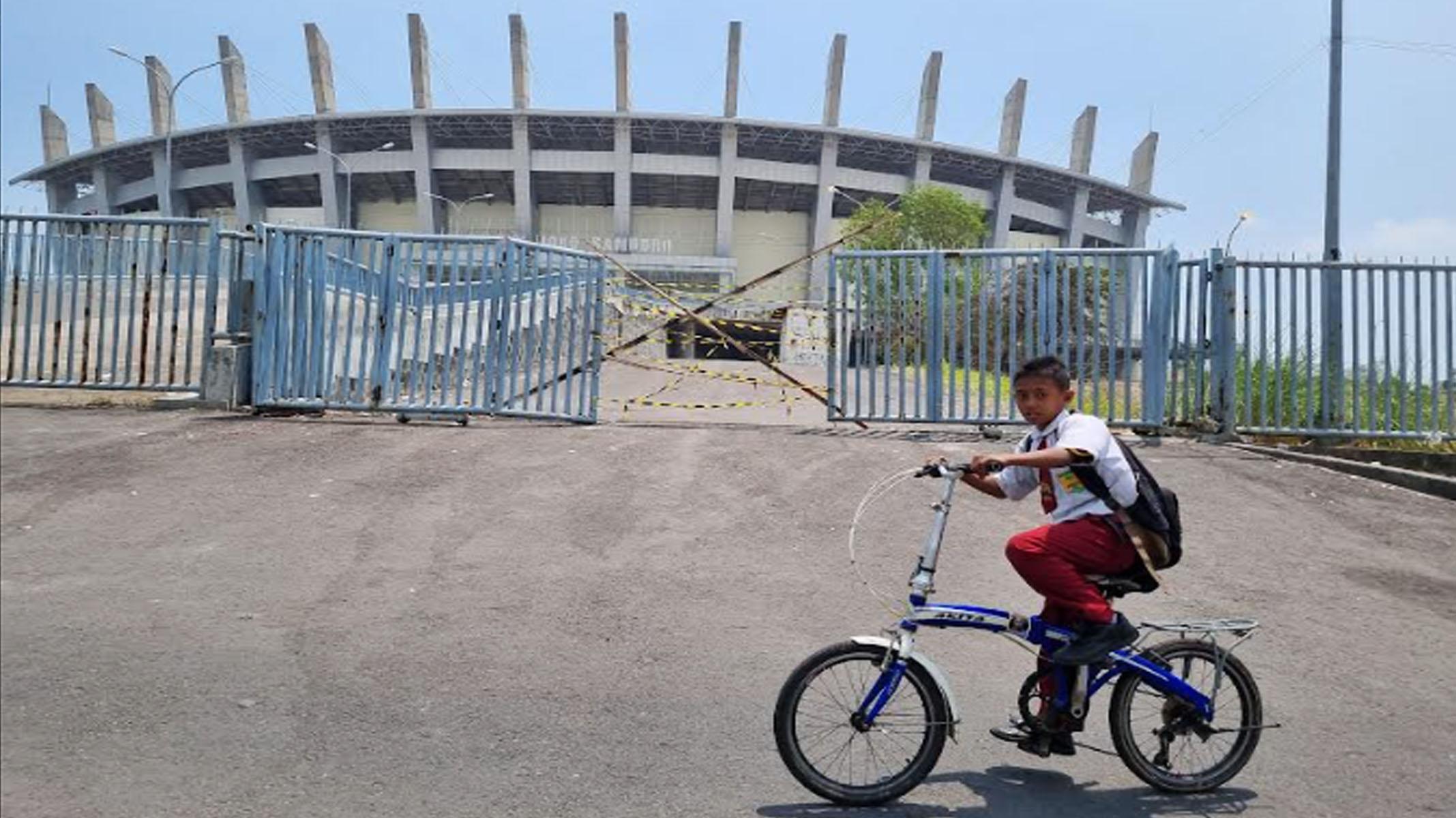 Jadwal Persebaya Vs PSIS Semarang Bisa Terancam, Stadion Gelora Joko Samudro Dipasang Garis Polisi