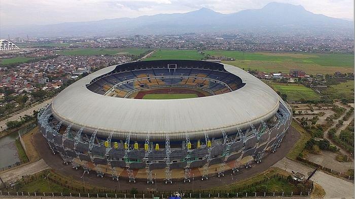 stadion-gbla-bandung-1.jpg