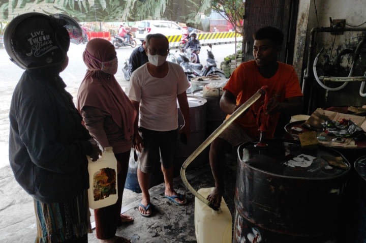 Stok Minyak Goreng Curah Biasa di Kota Blitar Masih Kosong