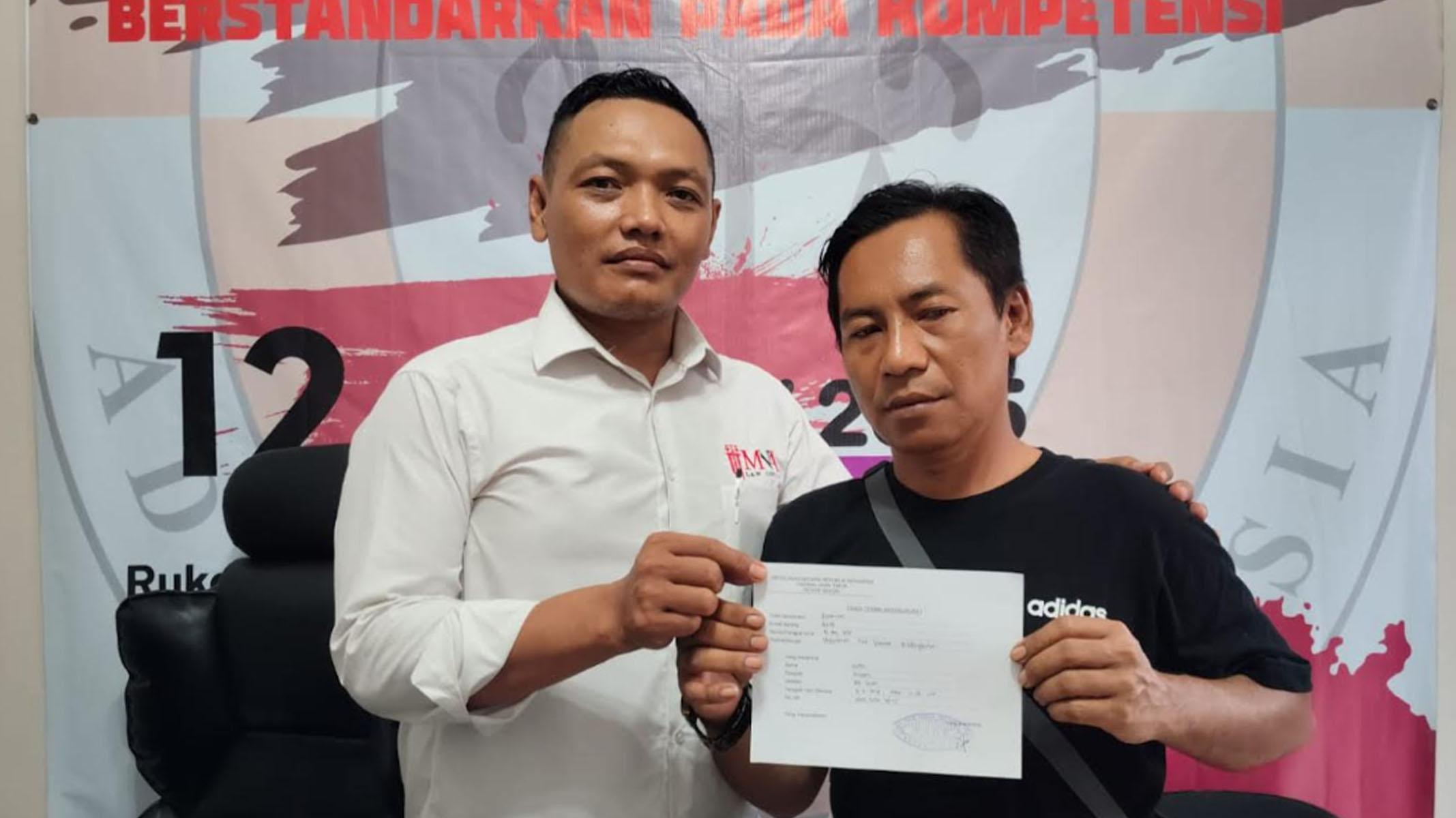 suami-polisikan-istri-Gresik.jpg