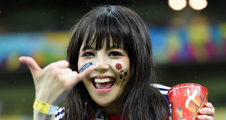 suporter-jepang-di-piala-dunia_20180703_152122.jpg