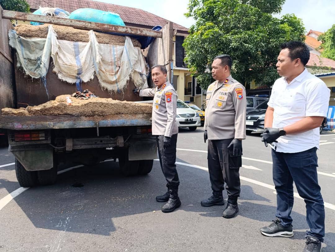 Polres Blitar Kota Bongkar Penyalahgunaan BBM Subsidi, Pelaku Modifikasi Tangki Truk untuk Isi Solar