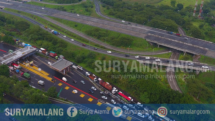 tol-surabaya-mojokerto_20171211_100750.jpg