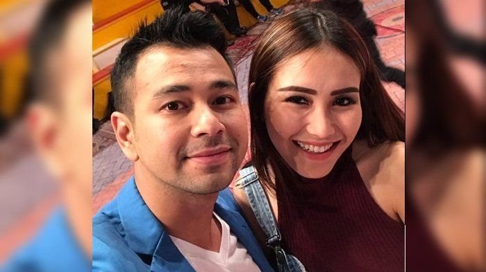 Ucapan Bocor Zaskia Gotik, Sebut Ayu Ting Ting dan Raffi Ahmad Sudah Menikah : Entar di Rumah Ketemu