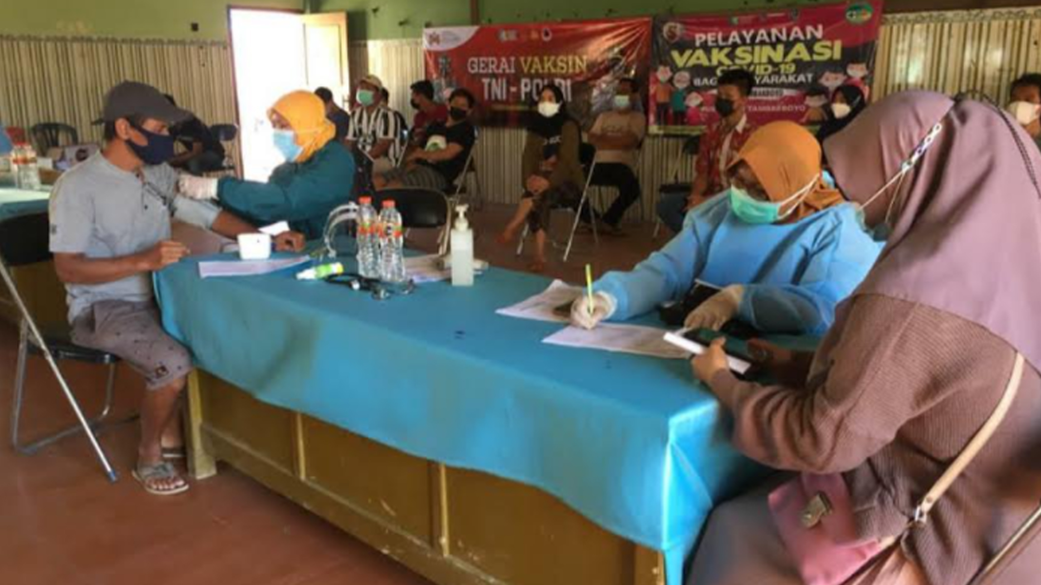 Vaksinasi Covid-19 Lansia Rendah, Bupati Tuban Aditya Halindra Faridzky Targetkan 40 Persen Divaksin