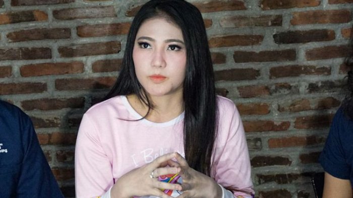 Postur Tubuhnya Dikritik, Via Vallen Bongkar Rahasia Dietnya Hingga Habiskan Biaya yang Tak Sedikit