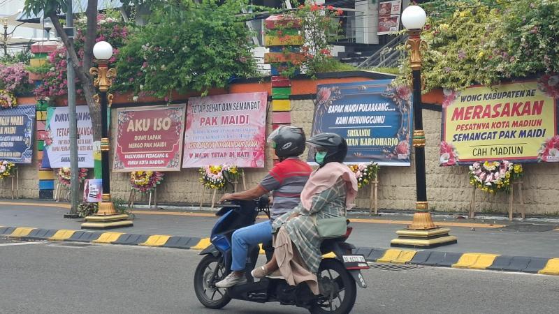 wali-kota-madiun-maidi-diciduk-kpk-dugaan-korupsi-dapat-dukungan-warga.jpg
