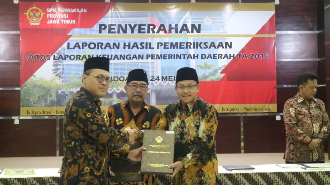 wali-kota-malang-terima-hasil-laporan-wtp-dari-bpk-ri.jpg