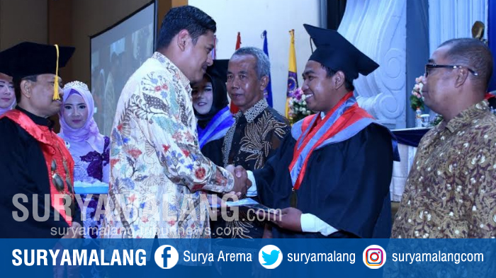 Polteknik Kediri Wisuda 273 Mahasiswa, Satu Lulusan Mahasiswa Raih IPK 3,99