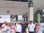Anggota-Komisi-III-DPRD-Kabupaten-Malang-sidak-ke-kantor-Kecamatan-Sumberpucung.jpg
