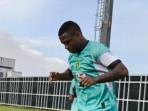 BAJUL-IJO-Diego-Mauricio-striker-asing-Persebaya-Surabaya-asal-Brasil.jpg