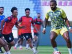 Berita-Arema-FC-Hari-Ini-Populer-Rapor-7-Laga-Terakhir-Persija-dan-Persebaya-Siap-Jadi-Ujian-Berat.jpg