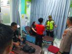 Bule-Jerman-menyelamatkan-santri-yang-terseret-ombak-Pantai-Balekambang-Kabupaten-Malang.jpg