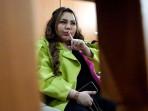 FAKTA-Rumah-Lisa-Mariana-Akan-Diserbu-Korban-Dugaan-Penipuan-Oleh-Dirinya.jpg