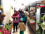Harga-sawi-putih-di-Kota-Batu-dari-petani-ke-pedagang-hanya-seharga-Rp-500.jpg