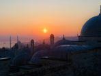 IMSAK-RAMADAN-2025-jadwal-Imsak-dan-salat-subuh-Malang-Raya-Ramadan-5-Maret-2025.jpg