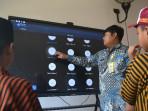 Interactive-Flat-Planel-SD-Negeri-2-Mangunrejo-Kecamatan-Kepanjen-Kabupaten-Malang.jpg