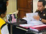 JJ-pegawai-rendahan-berlagak-pejabat-di-Pemkab-Tulungagung-penipuan-dan-penggelapan-6-mobil.jpg