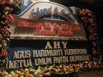 Karangan-bunga-dari-Ketua-Umum-Partai-Demokrat-Agus-Harimurti-Yudhoyono.jpg