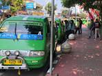 Kendaraan-yang-jadi-sarana-program-Angkutan-Pelajar-Gratis-atau-Apel-Gratis-di-Kota-Batu.jpg