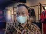 Komisioner-Komnas-HAM-Choirul-Anam-saat-di-kantor-arema.jpg